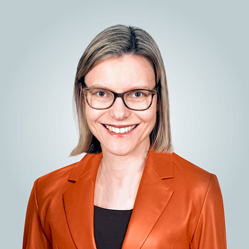 Dr Corinna Sundermann